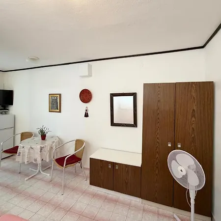 Rada Apartment